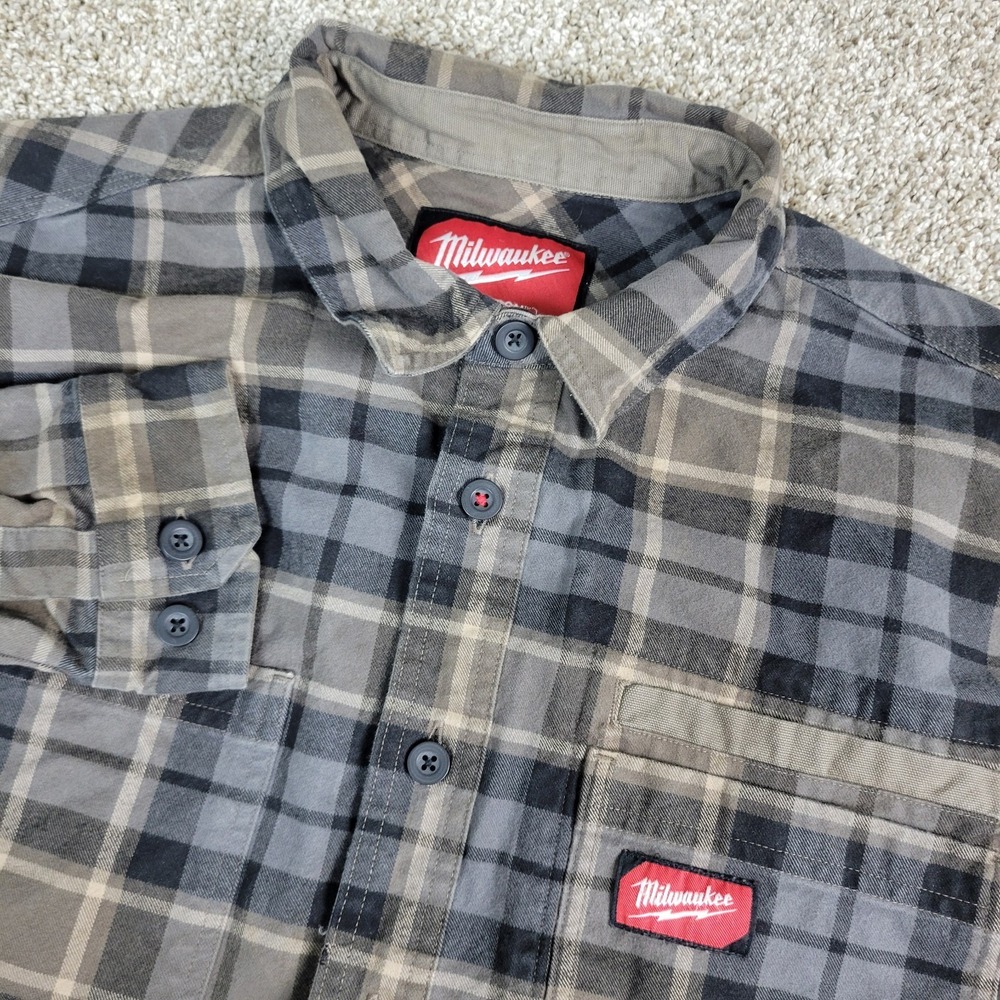 Milwaukee Gridiron‎ Mens Large Brown Plaid Button Up Long Sleeve Workshirt